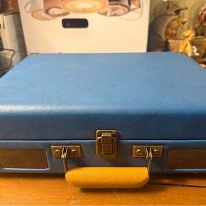 Crosley record player